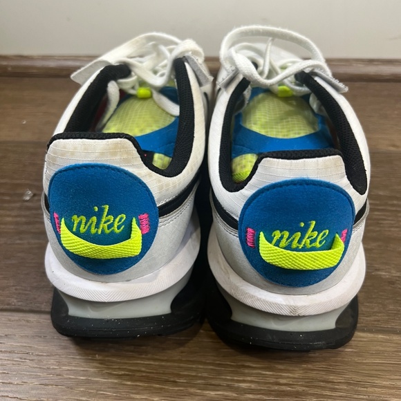 Nike Air Max Pre-Day Platinum Volt Running Shoes DZ4399-100 Men's Size 11.5 - Picture 3 of 8